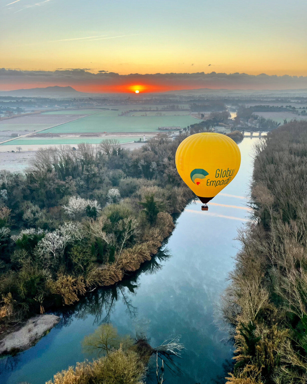 Pasión por volar y compartir experiencias únicas desde el corazón del Empordà